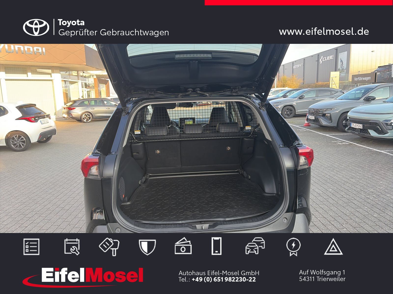 Foto 1 - RAV4 Hybrid 4x4 Lounge *Navi/Kamera*, Tiefschwarz Mica Metallic