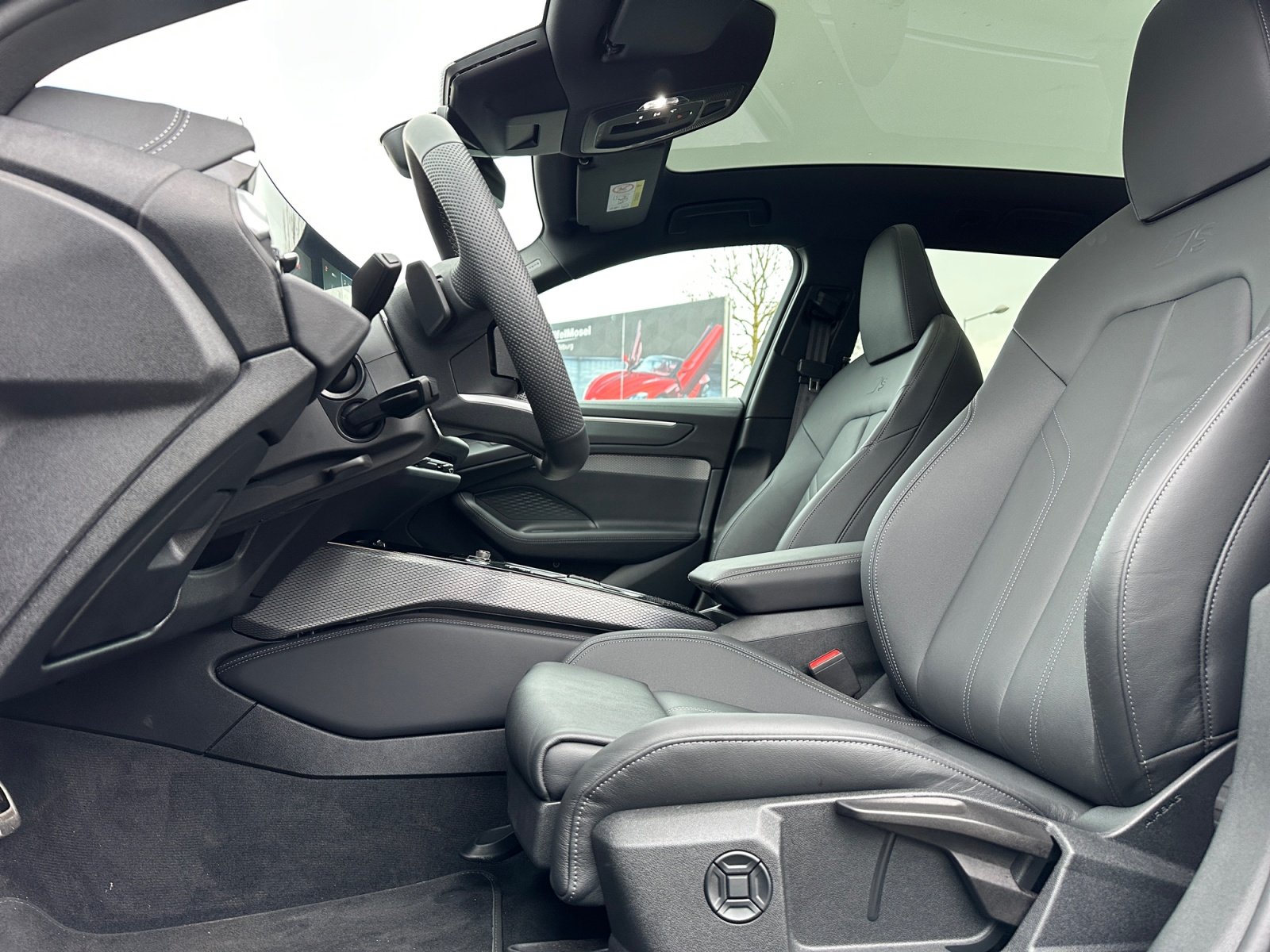 Foto 1 - A6 Avant 40 TDI S line S-tronic 360° Pano Matrix-LED, Mythosschwarz