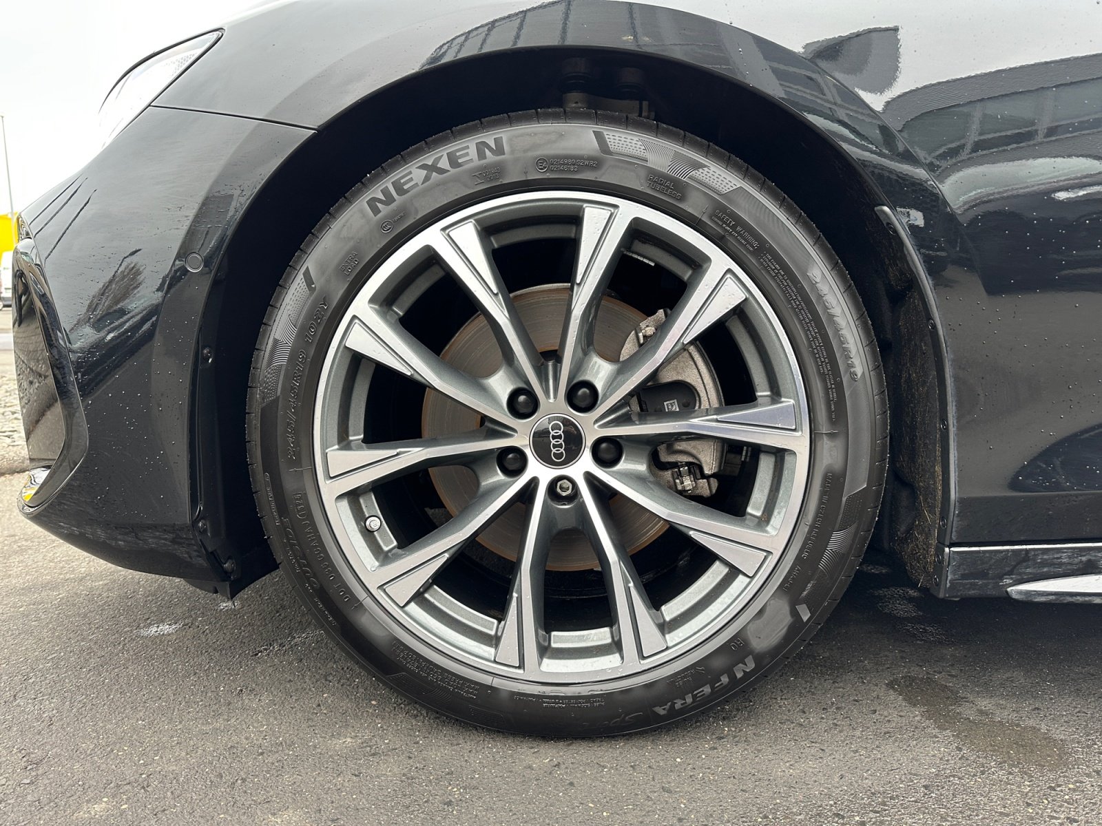 Foto 1 - A6 Avant 40 TDI S line S-tronic 360° Pano Matrix-LED, Mythosschwarz