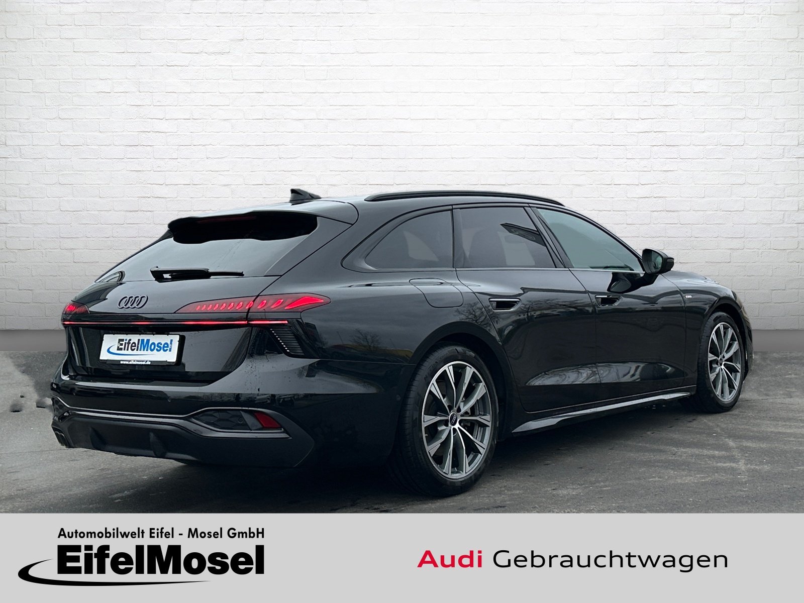 Foto 1 - A6 Avant 40 TDI S line S-tronic 360° Pano Matrix-LED, Mythosschwarz