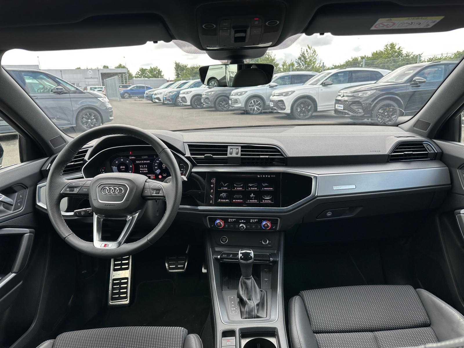 Foto 1 - Q3 35 TDI S tronic S line LED Pano, Mythosschwarz