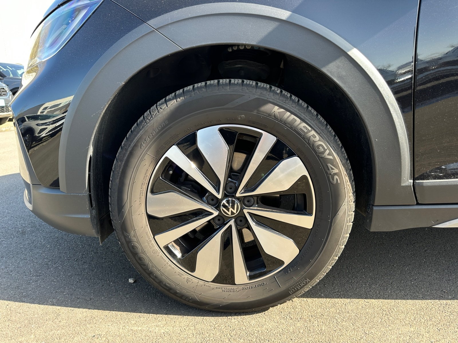 Foto 1 - Taigo 1.0 TSI Goal ACC Navi LED Sitzheizung, Deep Black Perleffekt