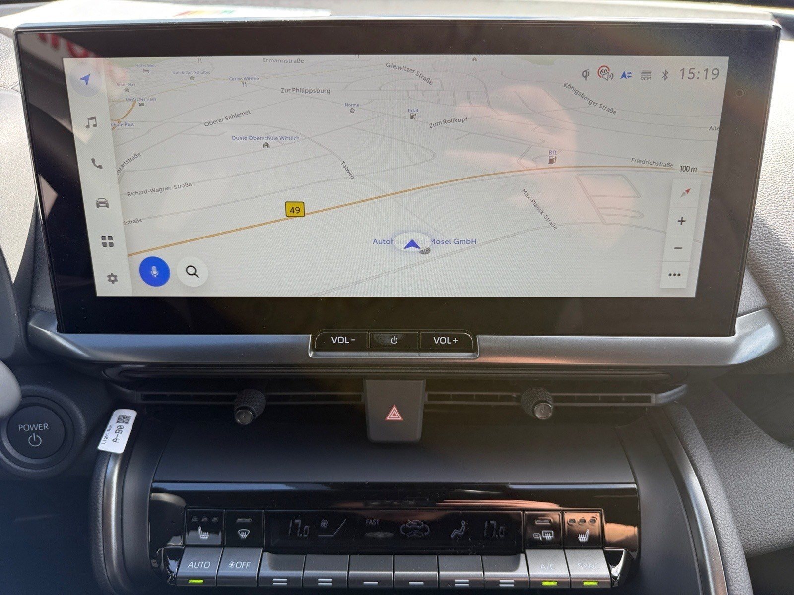 Foto 1 - Toyota C-HR 1,8 Hybrid FWD Teamplayer, Silver Metallic (1L0)/ Black (202)