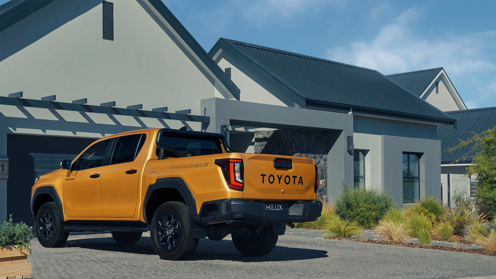 Toyota NFZ Hilux Mild-Hybrid